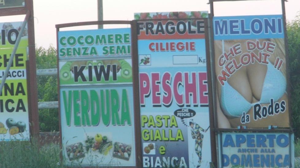 Gavello, bufera sul sexi cartellone