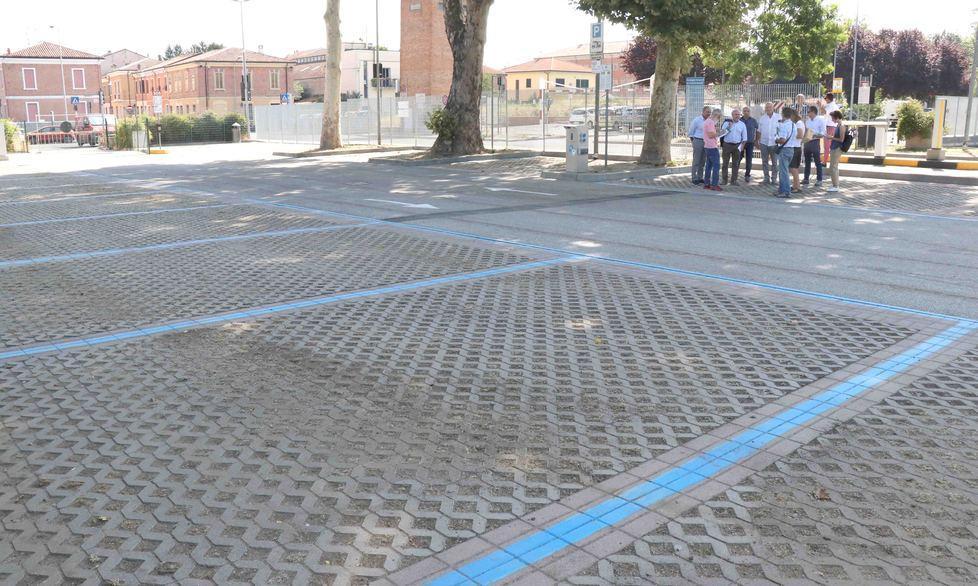 «Area camper costosa e poco pratica»