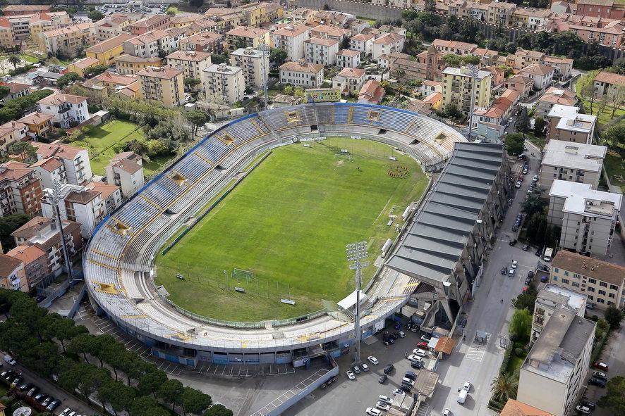 L'Arena vista dall'alto (foto Muzzi)