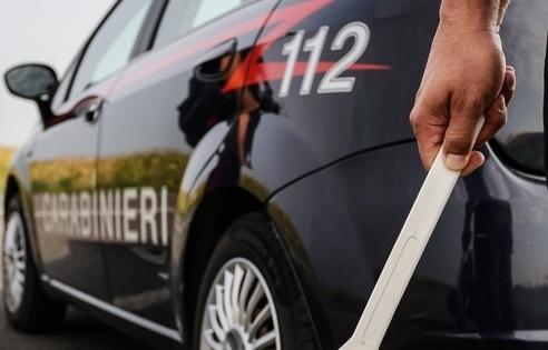 A Carpi fanno acquisti al sexy shop con le carte aziendali 