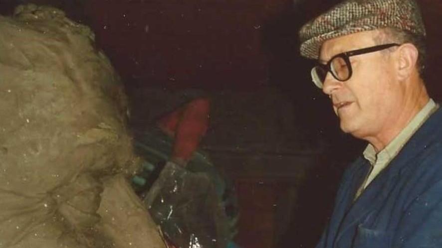 Addio Illo, artigiano del carnevale