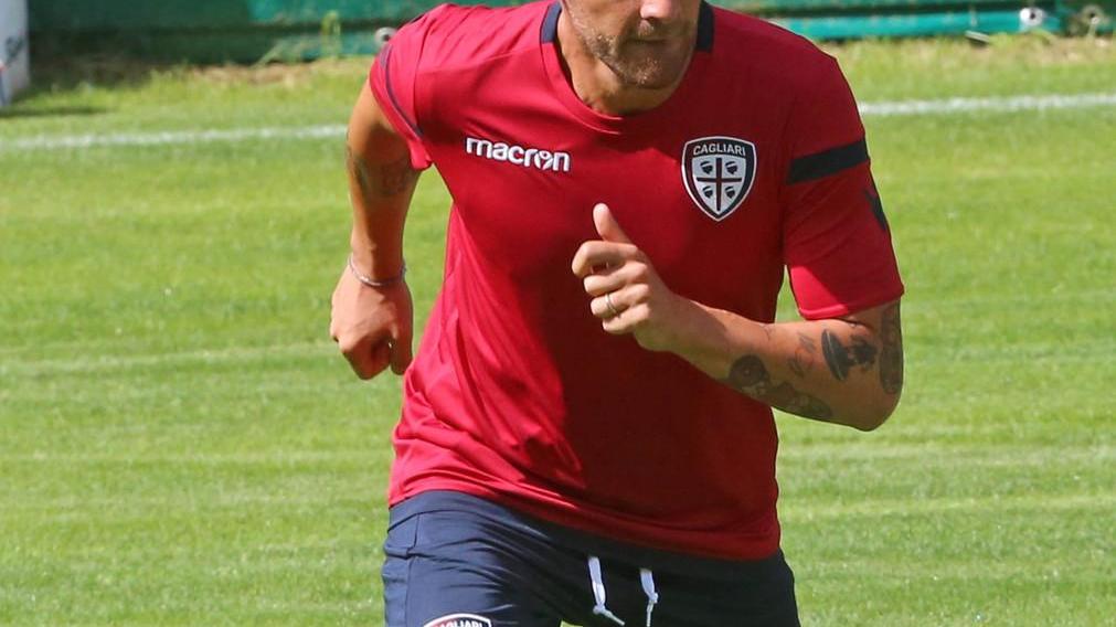 Rastelli affida le chiavi del Cagliari a Luca Cigarini
