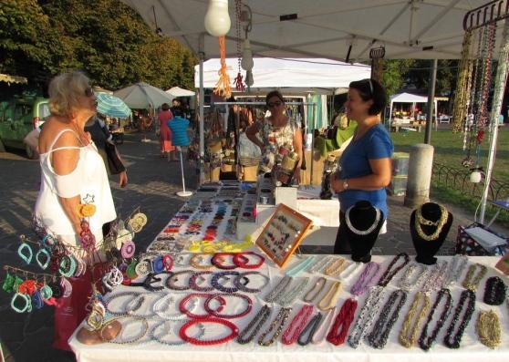 Piazza Garibaldi, ecco come diventa il mercato settimanale