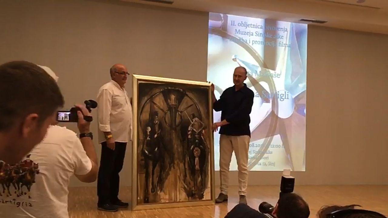 La donazione del quadro al museo dell'Alka
