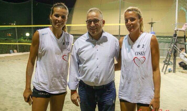 Beach volley, che spettacolo con le fuoriclasse Marcon e Pisani