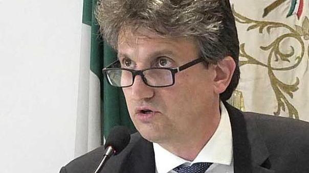 I gestori della pagina social: «Ci vogliono chiudere, resistiamo»