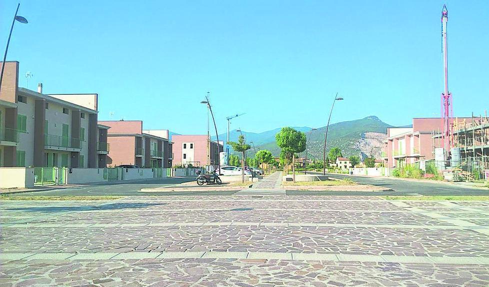 Strada al buio, la palla all’Enel 