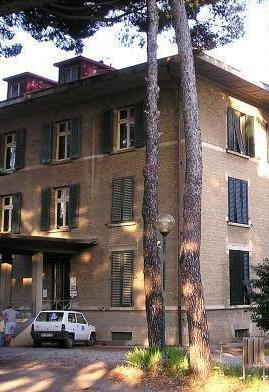 Ci sono meno soldi Distretto più piccolo 