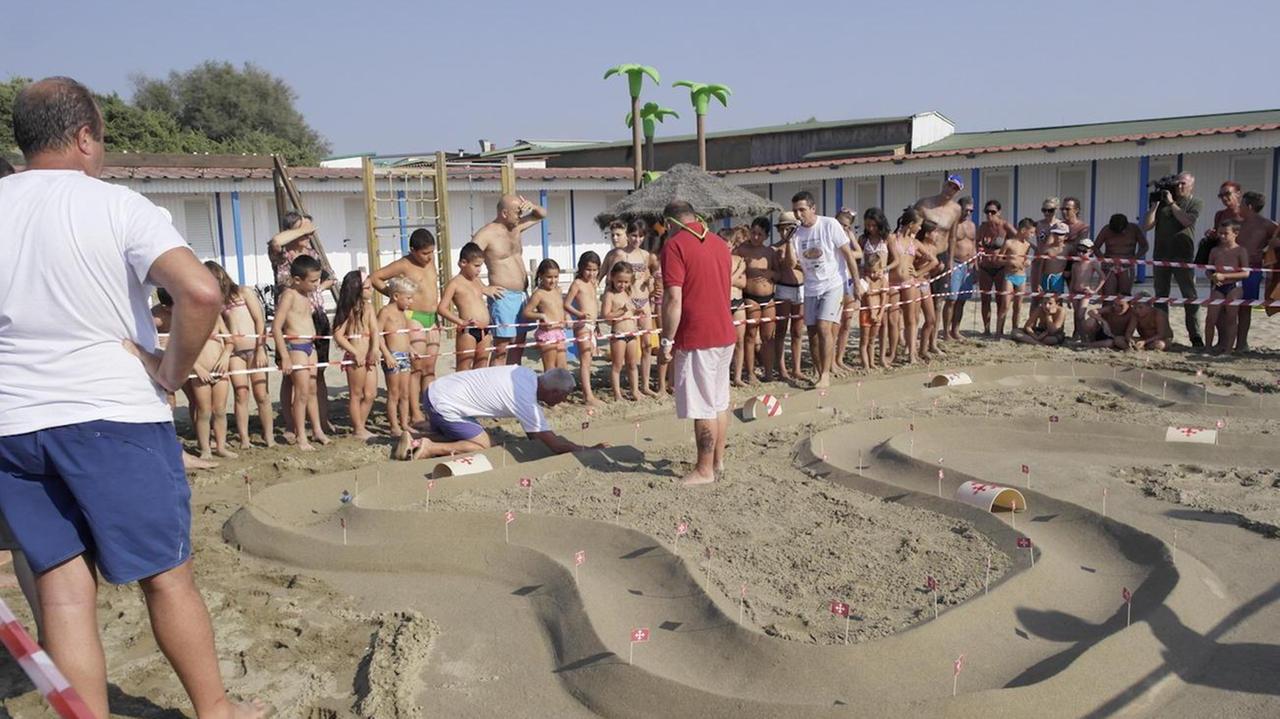 La pista è fatta, comincia la "corsa"