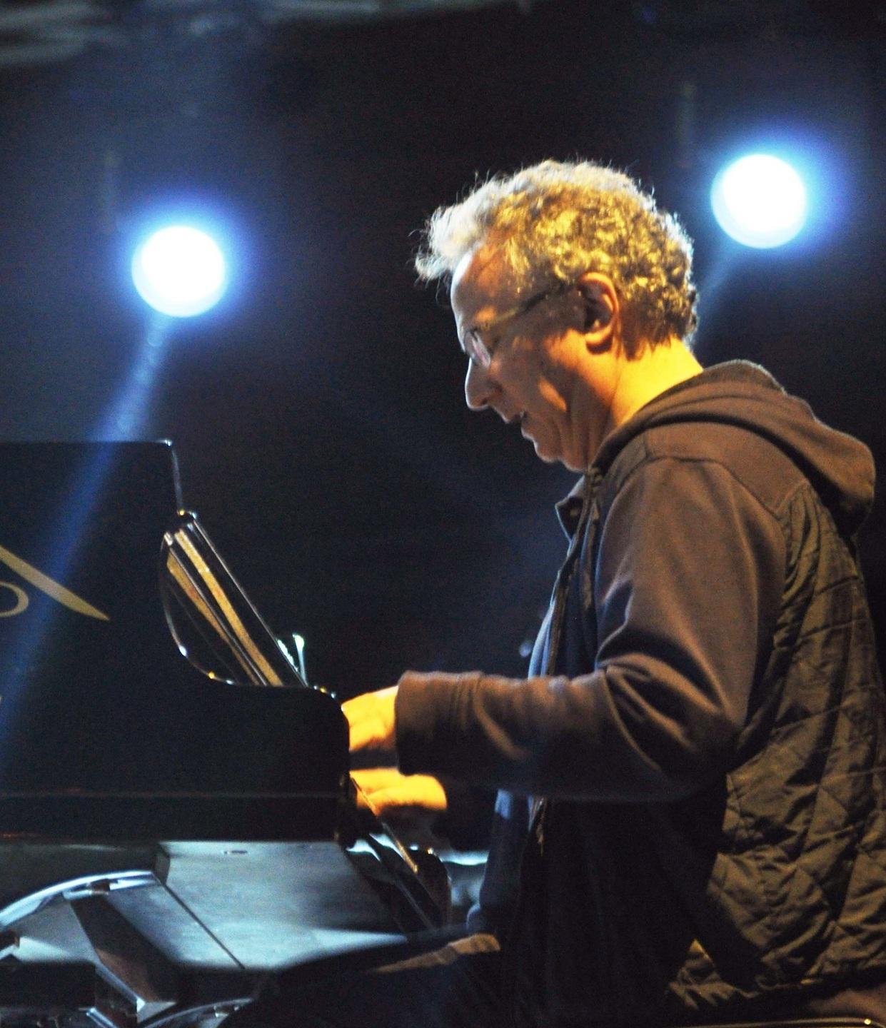 Uri Caine batte il maestrale 