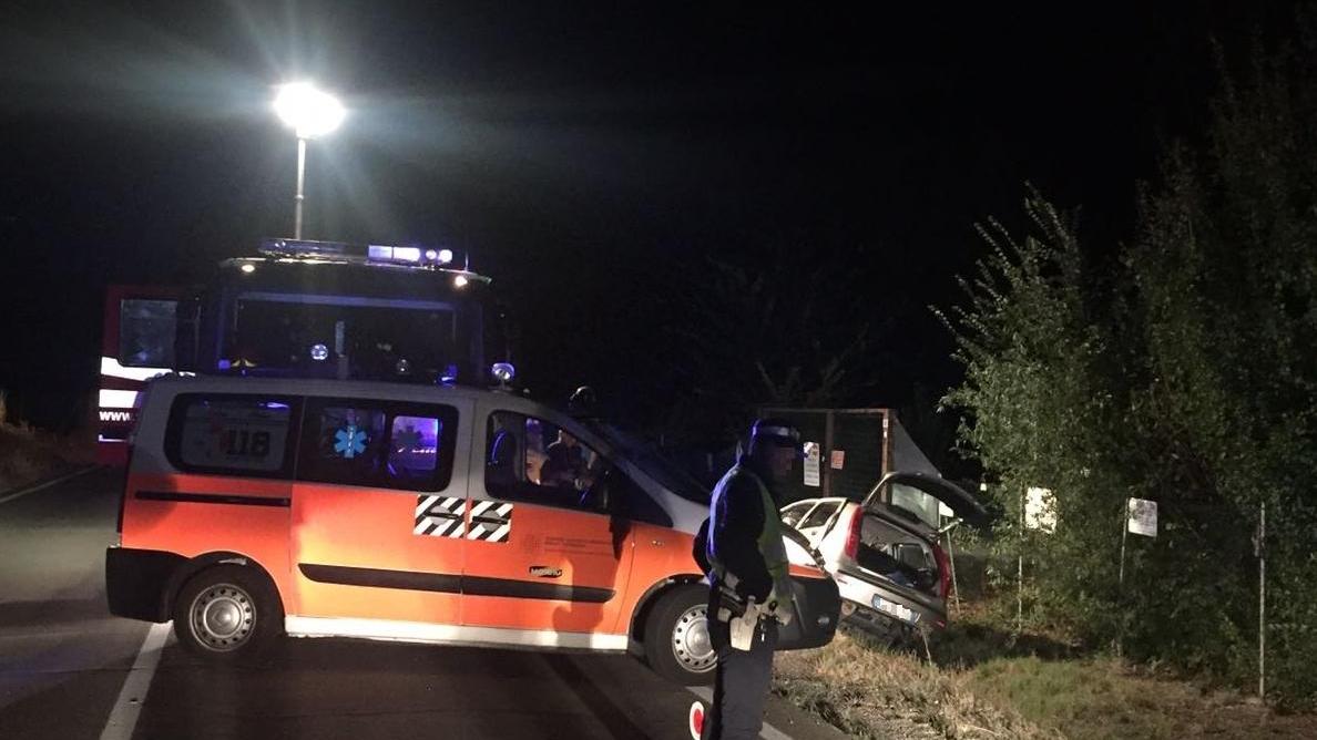 Modena, schianto nella notte: perde la vita un 19enne