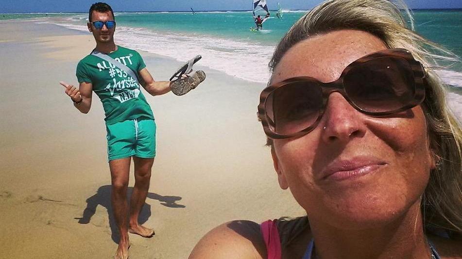 Nicola e Simona, quell’amore decollato al sole delle Canarie
