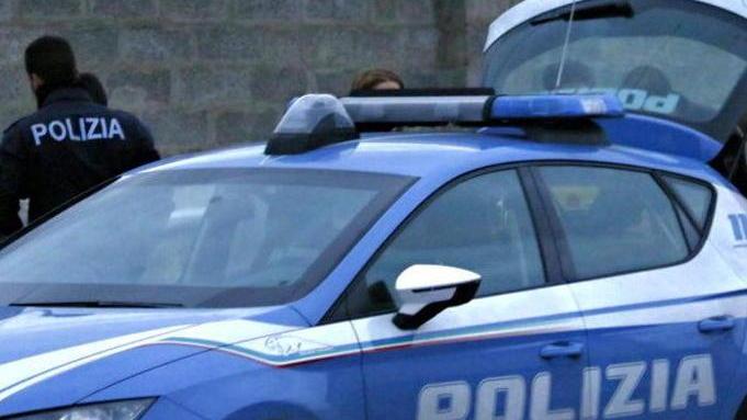 Salvini via social: «Stop invasione» Indagini in corso