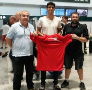 Arturo Iglesias è sbarcato ieri in Italia 