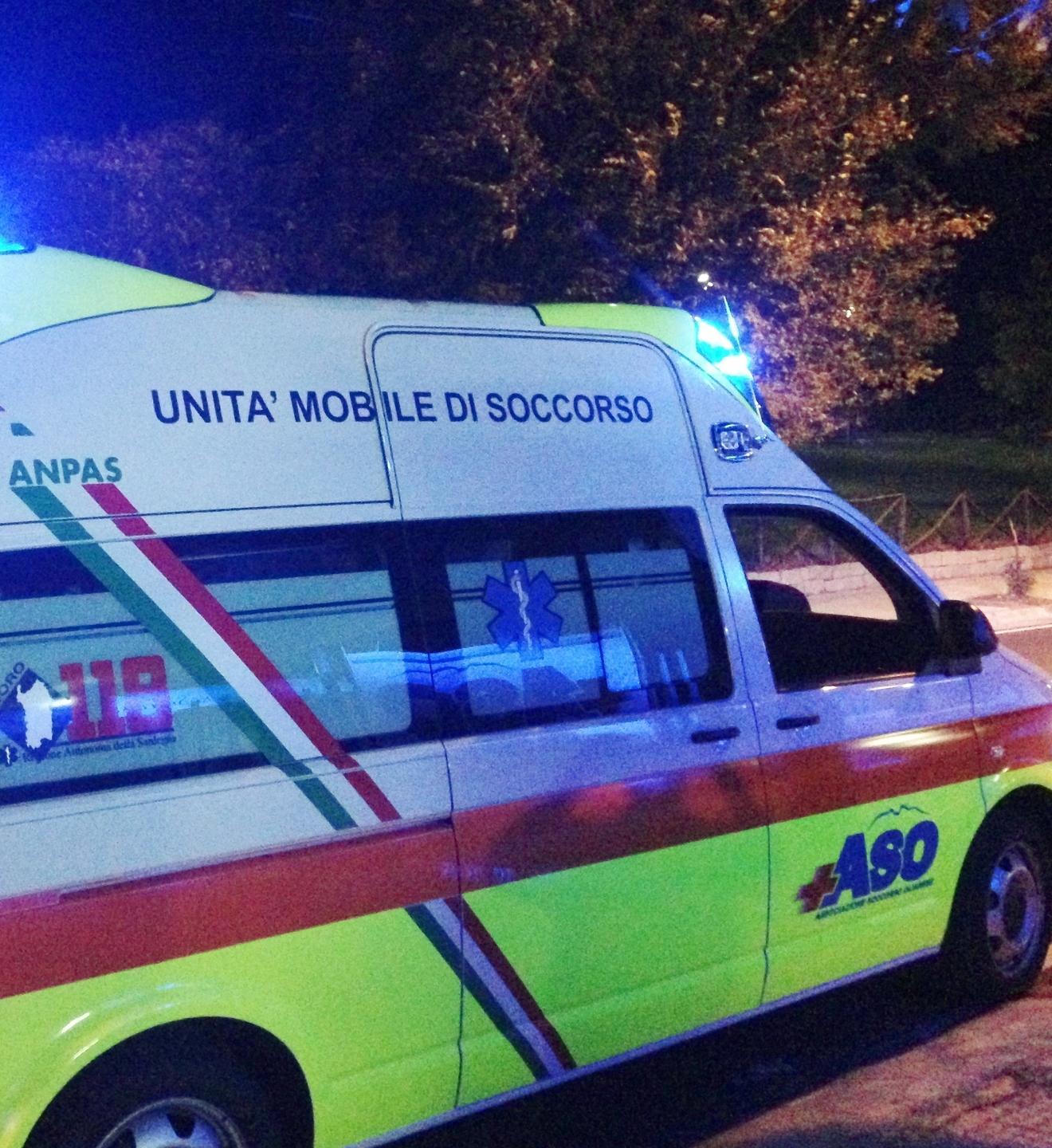 Orune, auto si ribalta Illesi il conducente e i tre passeggeri