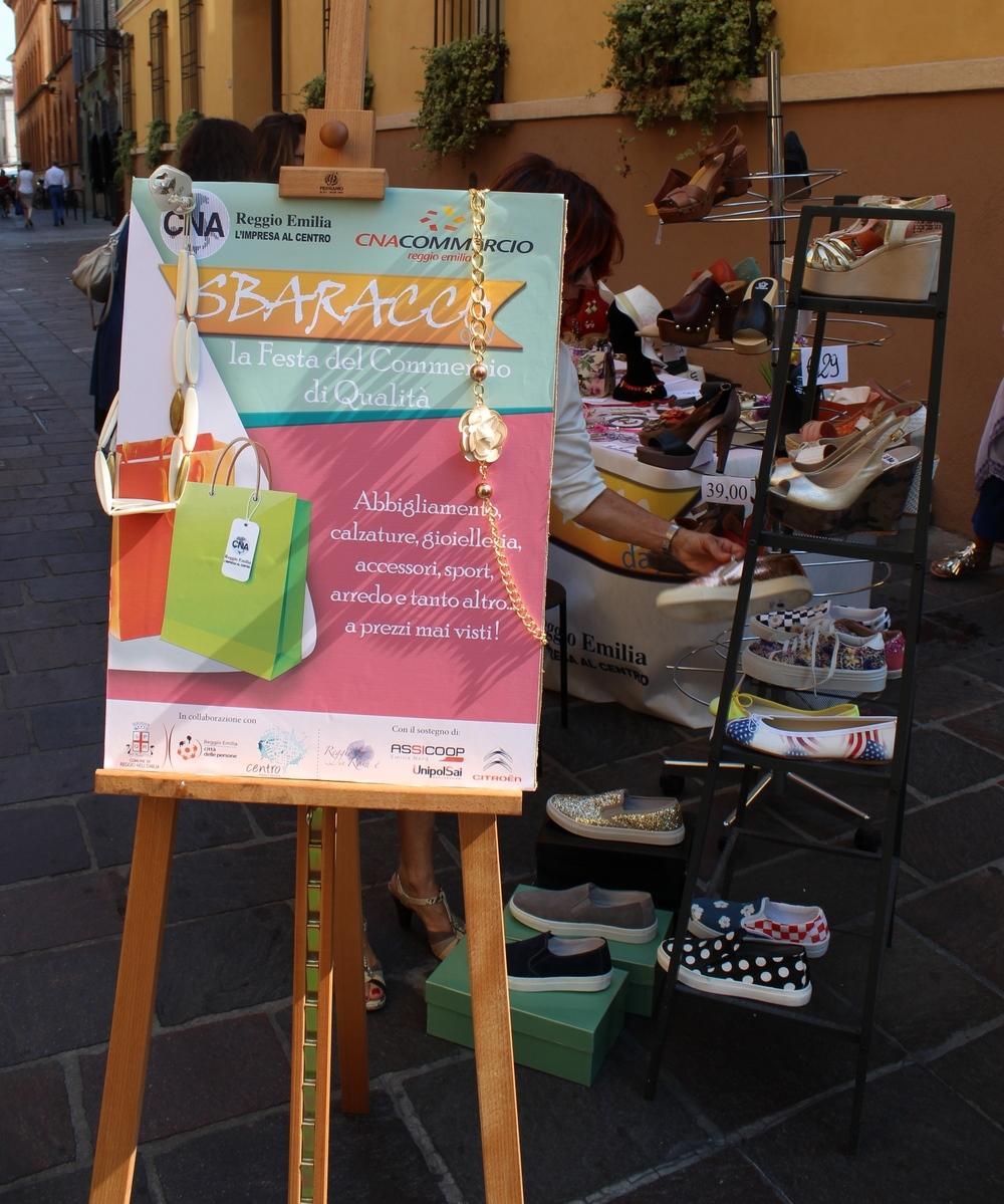 Reggio Emilia, il centro diventa un outlet grazie allo “Sbaracco Day” 