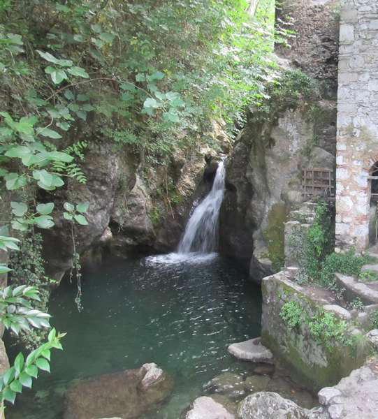 Le piscine naturali a Malbacco e Candalla 