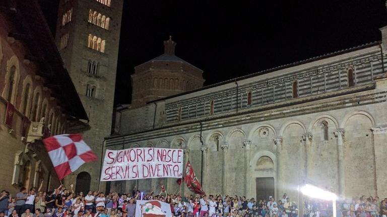 Balestro, testa a testa nella notte