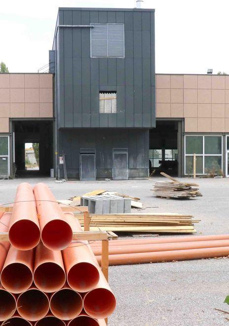 Man bassa nel cantiere. Spariscono rame e attrezzi 