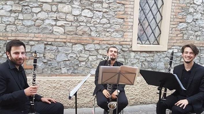 Tre clarinetti a Frassignoni suonano Mozart e Verdi