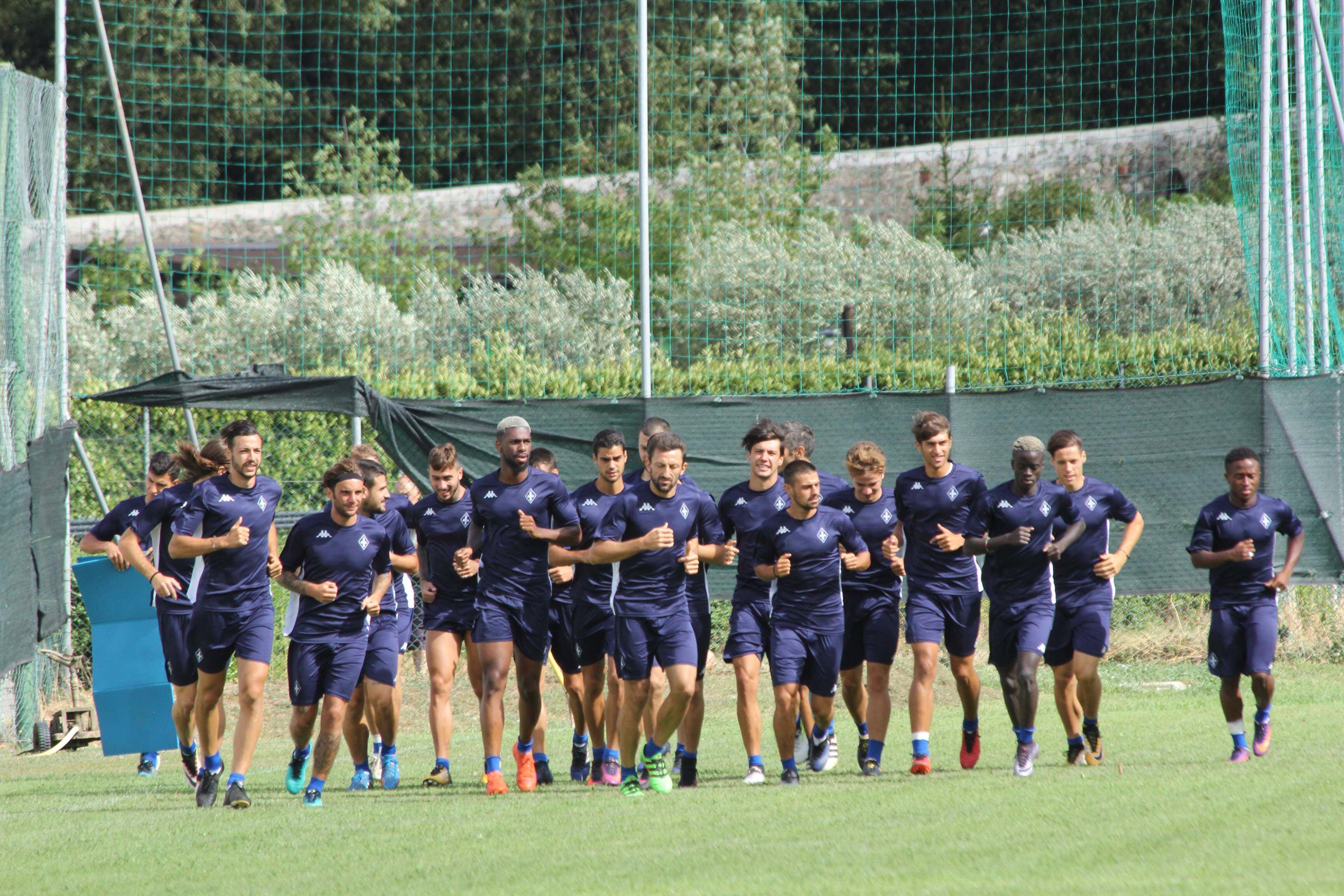 I giocatori del Prato durante l'allenamento (foto Batavia)