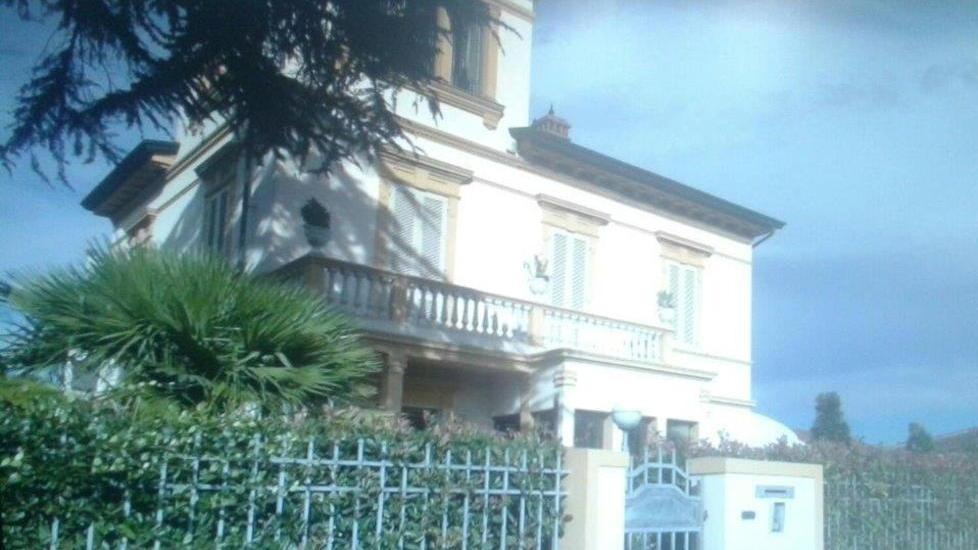 Due colpi in tre giorni nella stessa villa