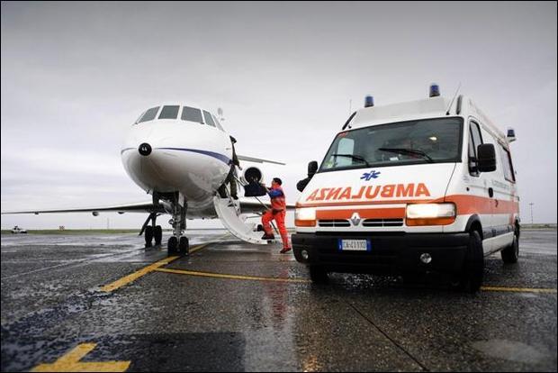 Un Falcon 900 Easy (foto d'archivio)