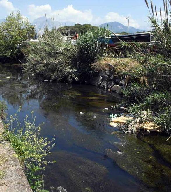 Foci fortemente inquinate al Carrione e al Lavello 