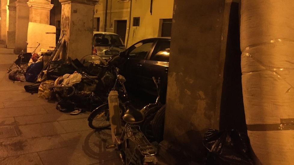 Modena, in Rua Frati l’agonia del centro 