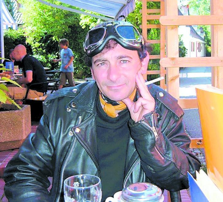 Don Antonio se ne va e il vice sindaco “comunista” non ci sta 