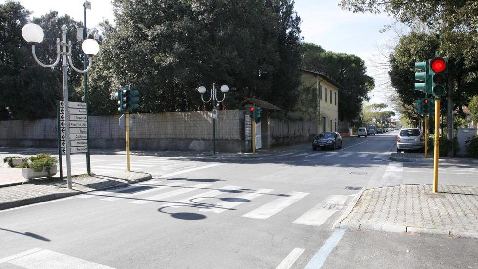 Il comitato riaffila le armi contro il doppio senso