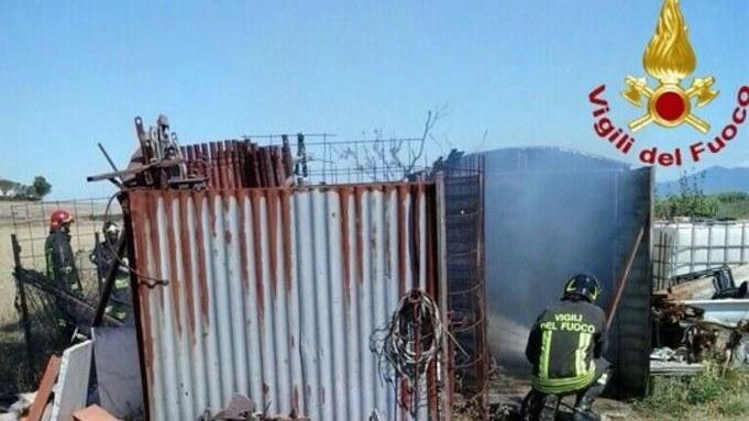Scoppia bombola del gas a Colle: baracca distrutta