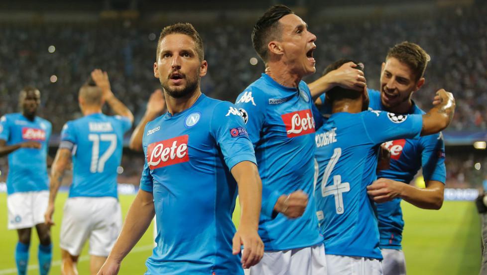Il Napoli supera il primo esame La Champions è dietro l’angolo 