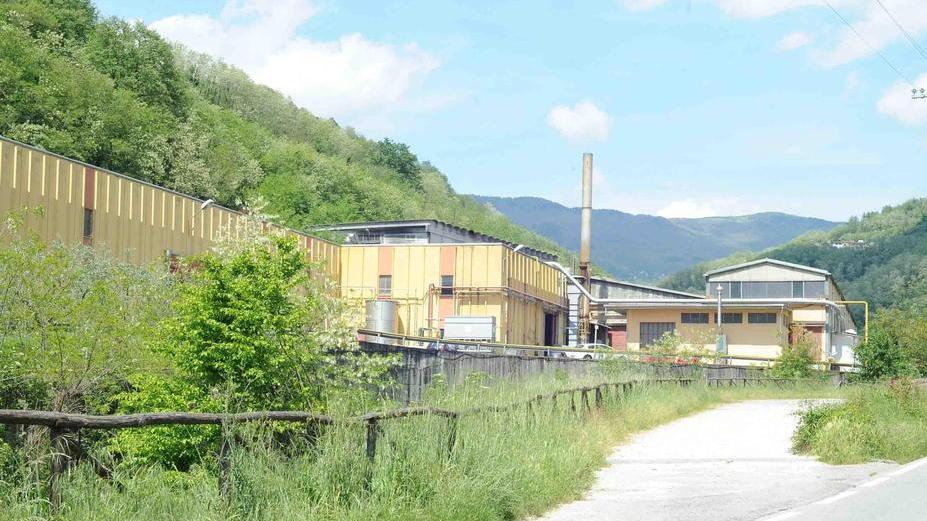 La sede della cartiera, a Piteccio (foto Gori)