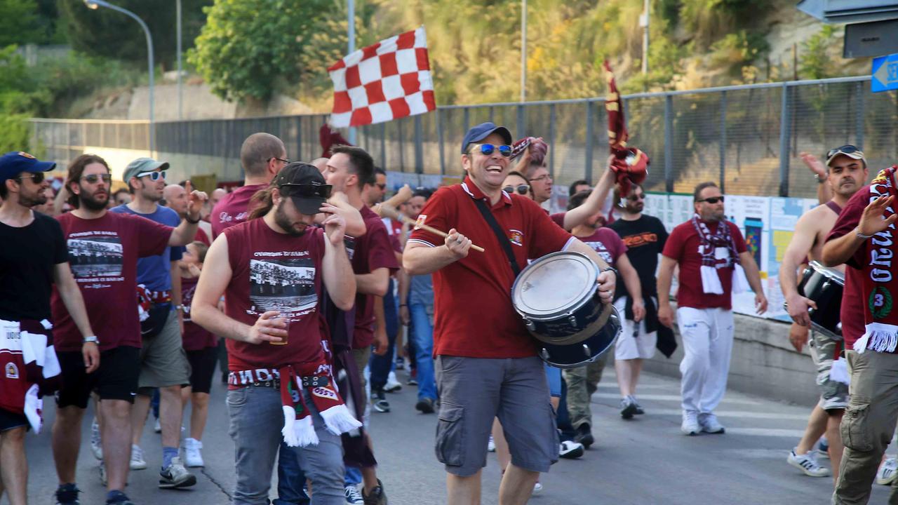 Tamburi e megafoni potranno tornare in curva, ma avranno un "padre"