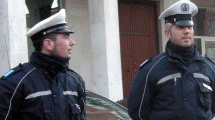 Casa inagibile, sgomberata una famiglia