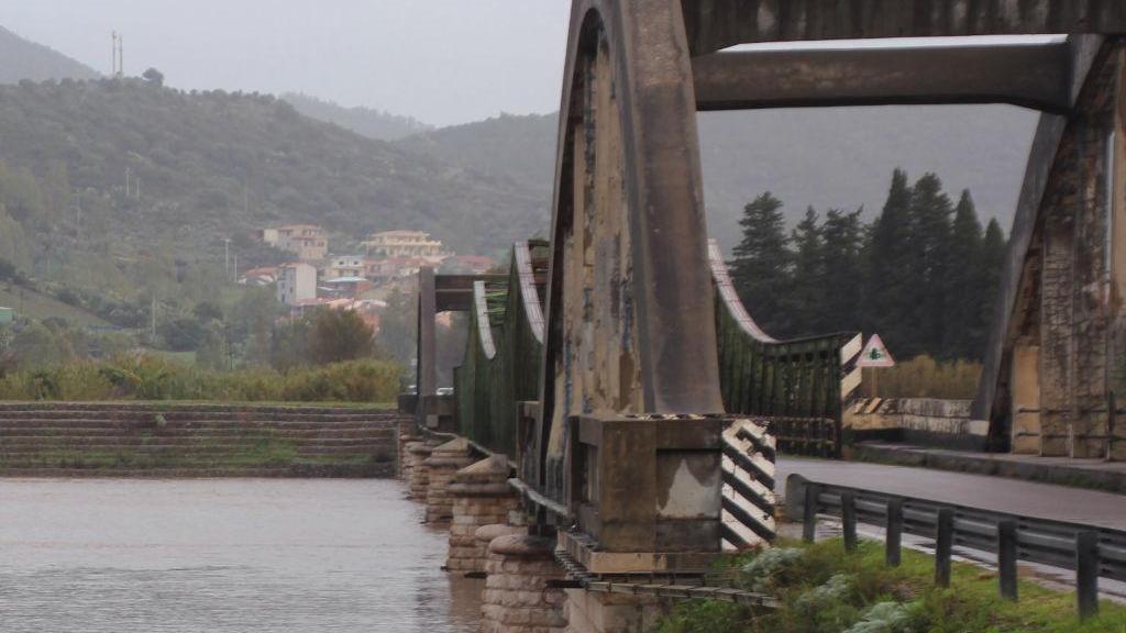 Il ponte sul Flumedosa dove è avvenuto l'incidente