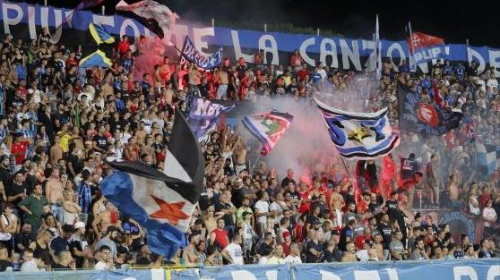 La curva Nord (foto Muzzi)