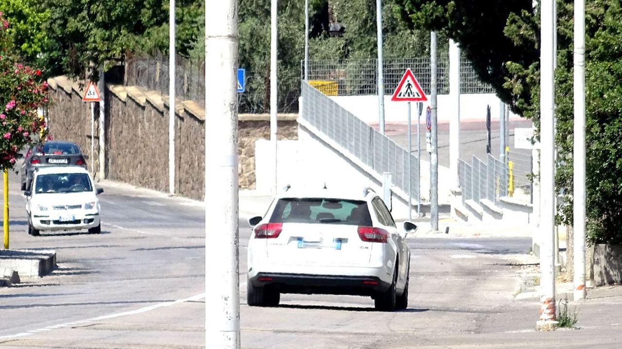 Pali trappola per gli automobilisti