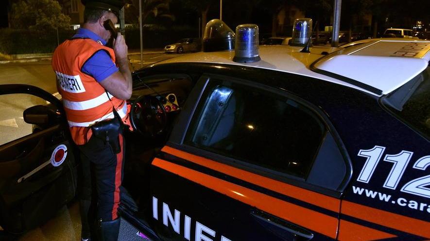 Rissa in piazzetta tra ubriachi molesti, paura per i turisti