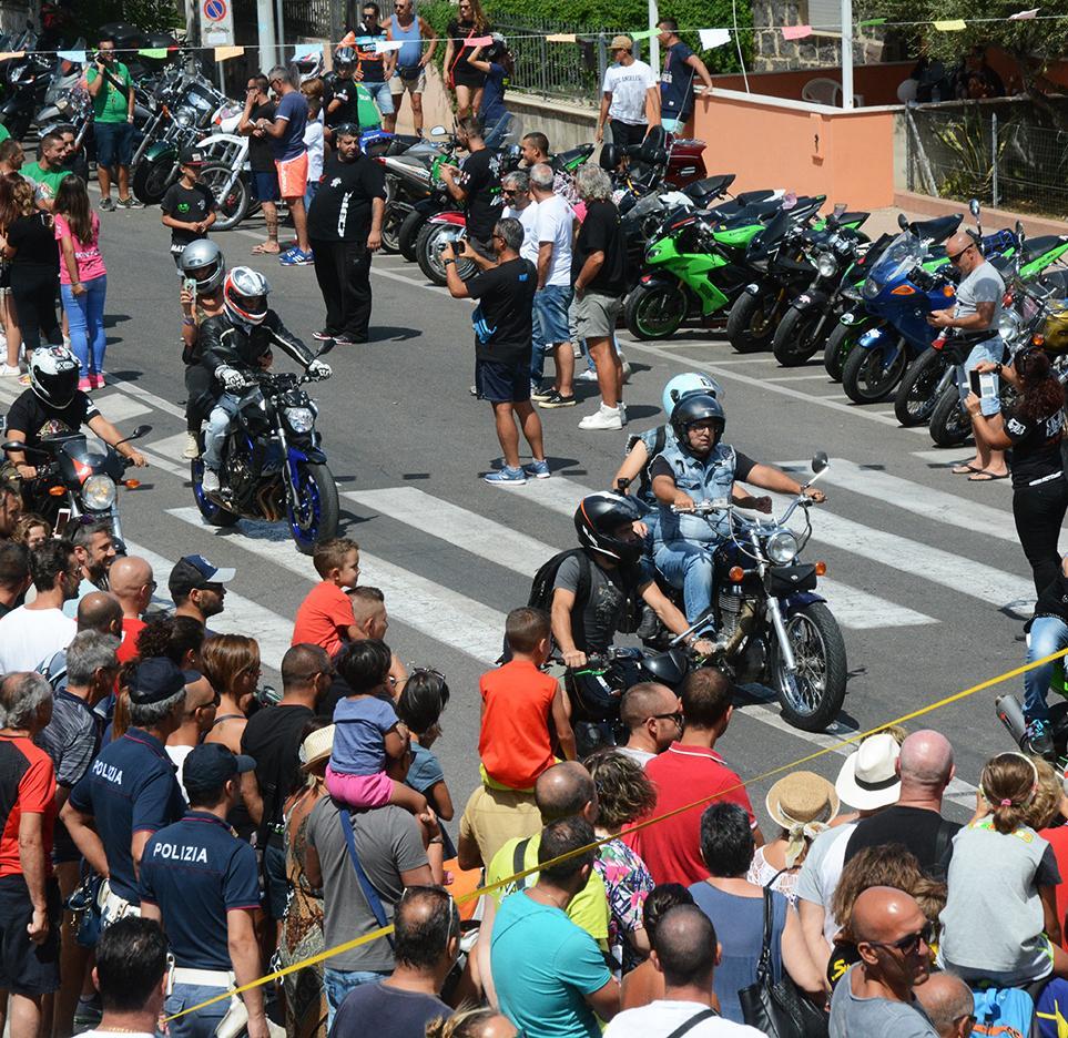 Super Sic Day a Torregrande Moto, passione e solidarietà