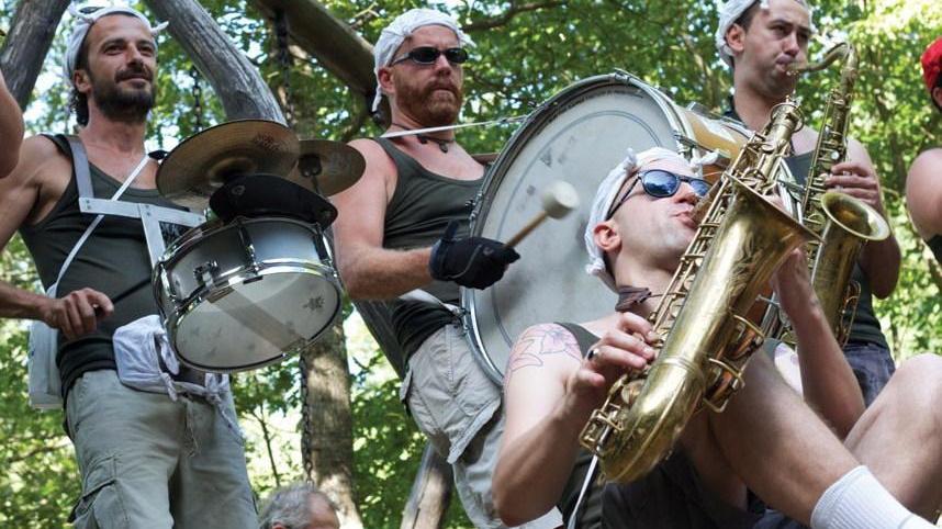 Modena, via alla festa Pd con i Musicanti di San Crispino