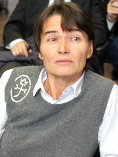 La procura valuta gli insulti sul web a Ghini 