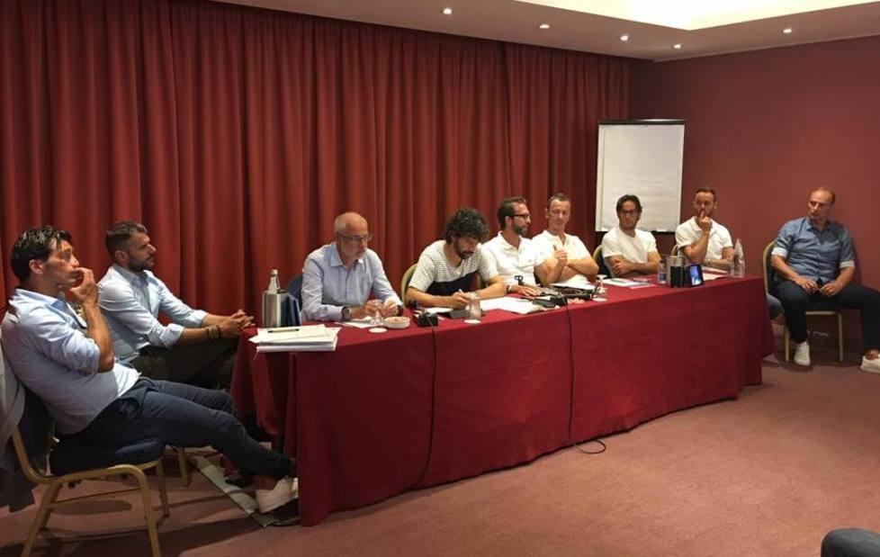 Cinque sostituzioni consentite, ora è ufficiale 