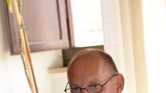 Galeotti chiede la busta paga del sindaco: «Mossa politica»