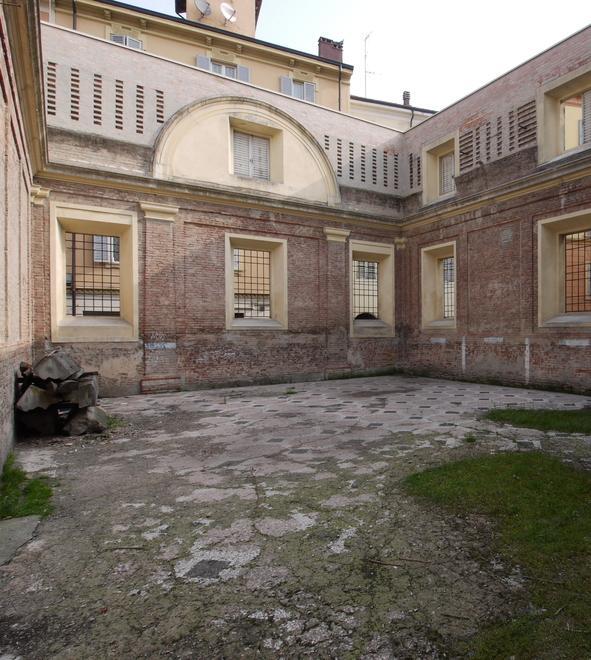Palazzo S. Chiara per un’opera di Eron