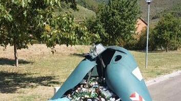 Campana del vetro rotta da luglio