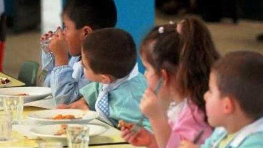 Scuole: niente sprechi di cibo con doggy bag