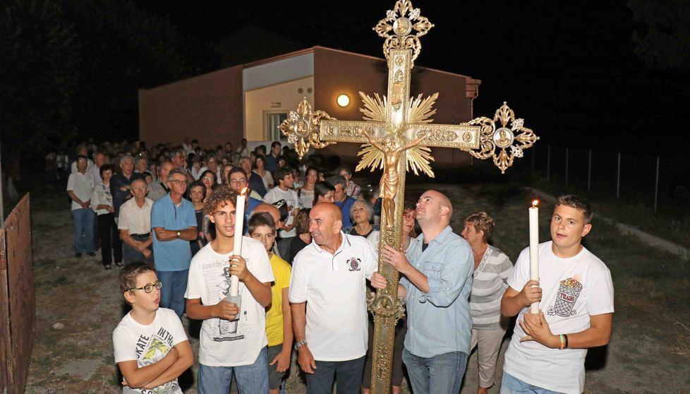 San Bartolomeo, festa per la chiesa dopo il sisma