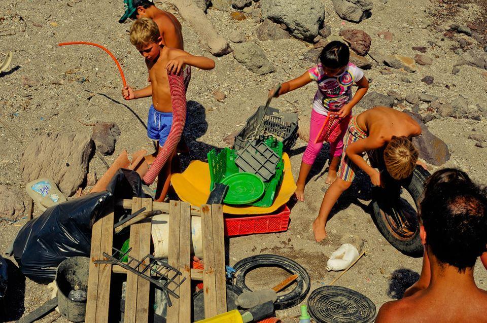 Rifiu-thlon: a Carloforte gara ecologica per ripulire mare e spiagge